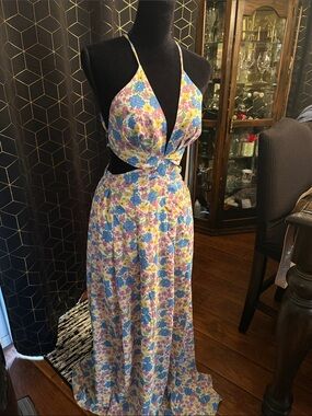 Floral Cutout Maxi Dress in Multicolor